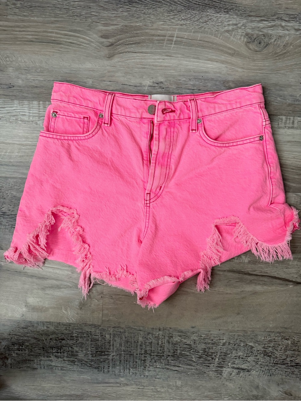Bdg hot pink a line short size 29